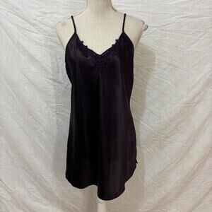 Vtg 90s plum purple satin chemise sz medium
